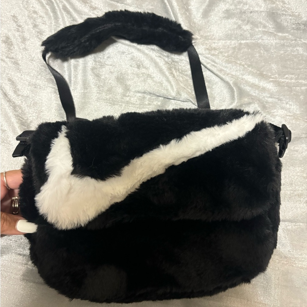Nike purse